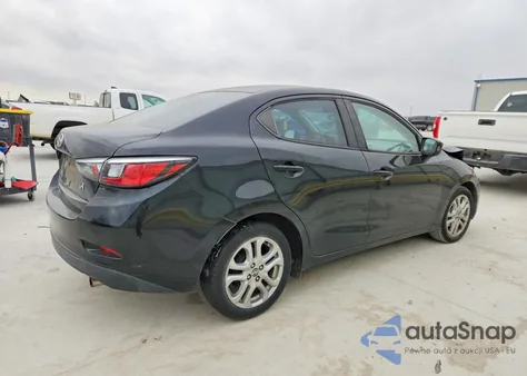 2016 Scion Ia Base z USA, uszkodzony, nr VIN 3MYDLBZV6GY130028